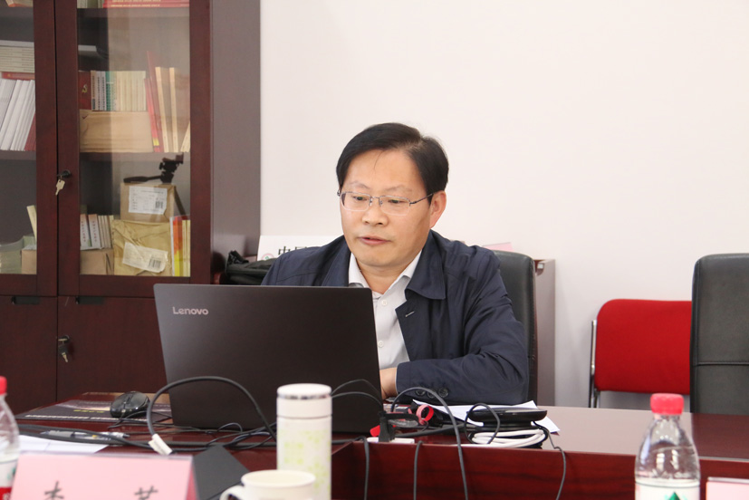 圖4 張圣平副所長(zhǎng)匯報(bào).jpg